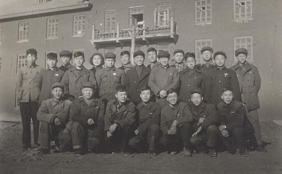 1954届毕业生赴哈尔滨锅炉厂工作